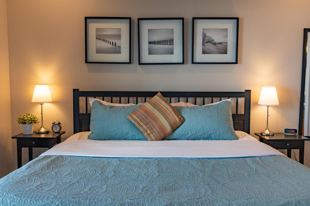 Rockaway Beach Vibes,Waterfront Oceanfront Rockaway Beach House Near Downtown,Wifi, Washer Dryer Exterior photo
