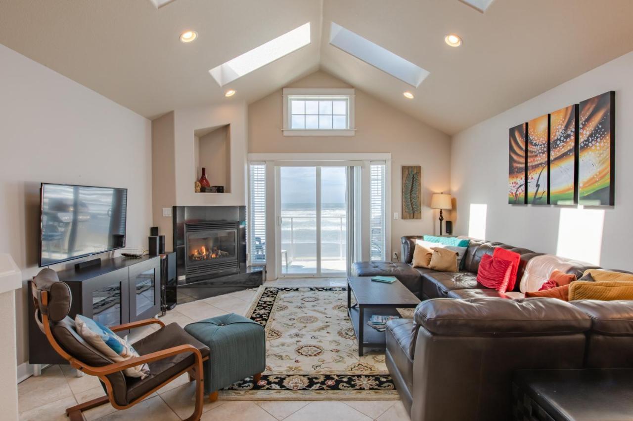 Rockaway Beach Vibes,Waterfront Oceanfront Rockaway Beach House Near Downtown,Wifi, Washer Dryer Exterior photo