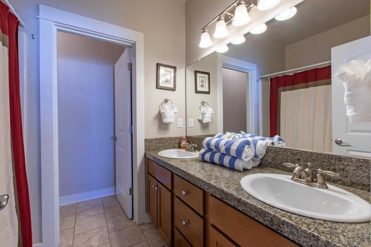 Rockaway Beach Vibes,Waterfront Oceanfront Rockaway Beach House Near Downtown,Wifi, Washer Dryer Exterior photo