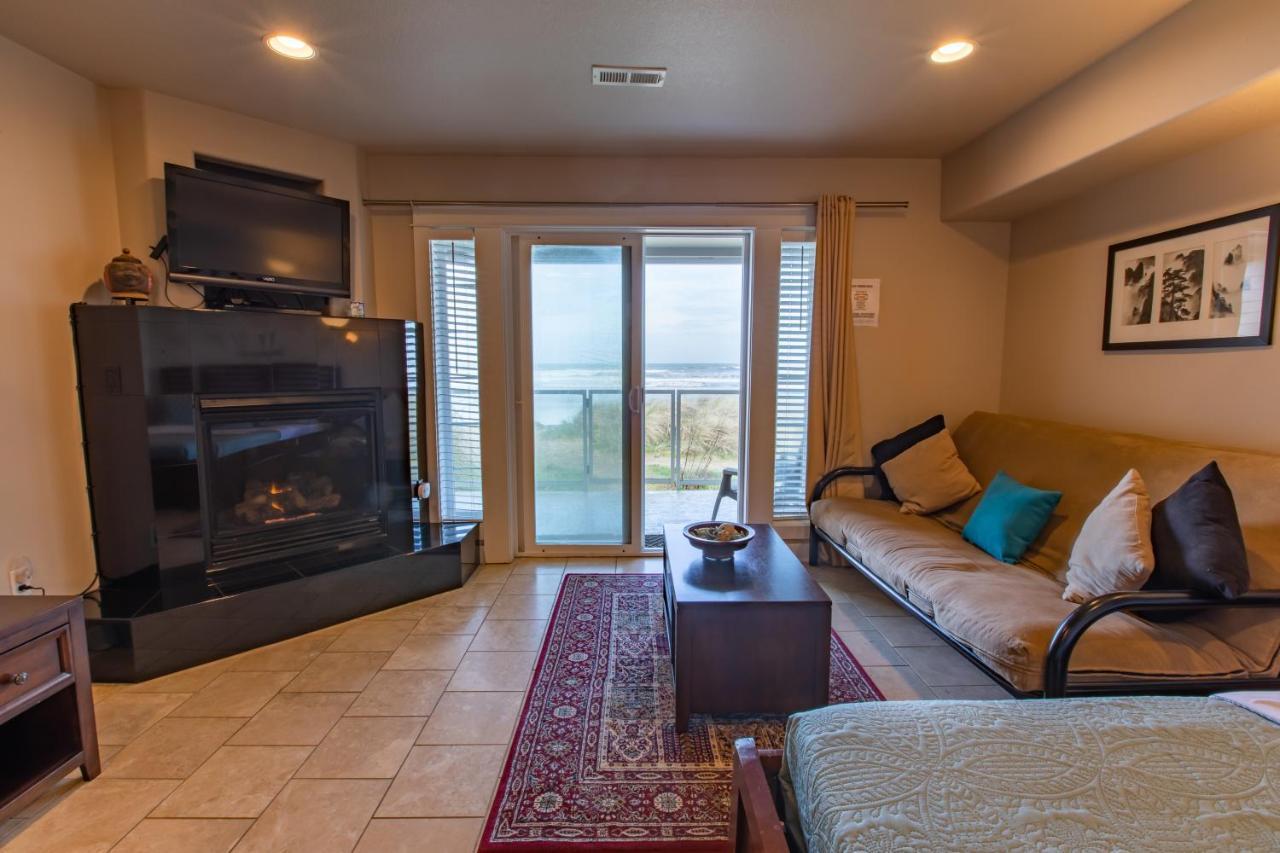 Rockaway Beach Vibes,Waterfront Oceanfront Rockaway Beach House Near Downtown,Wifi, Washer Dryer Exterior photo